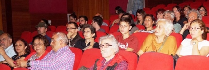 Tiyatro Simurg Kadıköy’de perde açtı