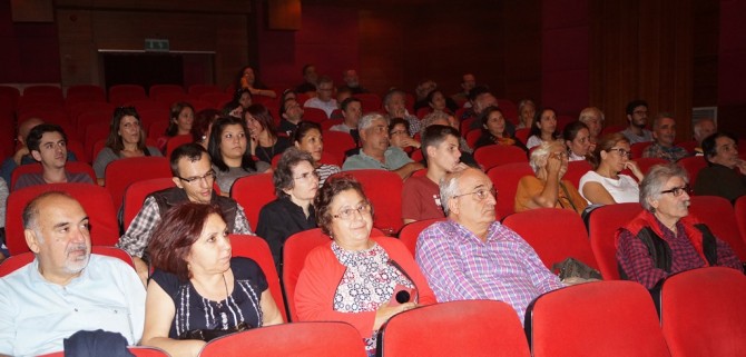 Tiyatro Simurg Kadıköy’de perde açtı