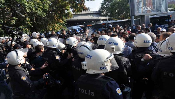 10 Ekim Ankara Katliamı'nda yitirilenlerin anmasına saldırı