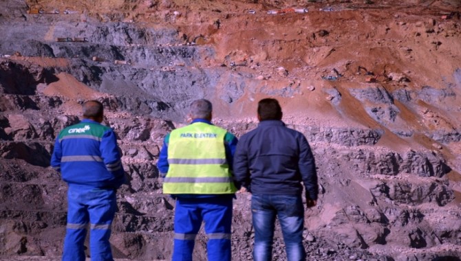 16 kişinin yaşamını yitirdiği Şirvan’daki madende 450 işçi işten atıldı