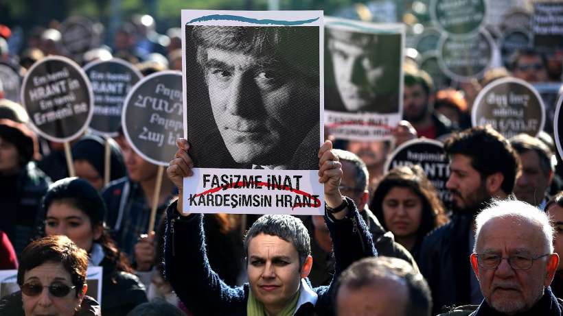 19 Ocak 2007: 15 yıl geçti Hrantın acısı sürüyor