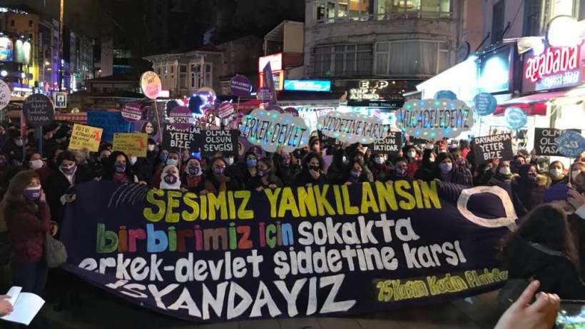 25 Kasım Platformu: Yasağı tanımıyoruz, 25 Kasım'da Tünel'deyiz