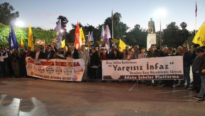 Adana'da kamu emekçilerinin ihraç edilmesine protesto