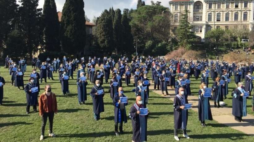 Akademisyenler Can Candana destek eylemi yaptı