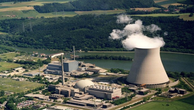 Almanya tüm nükleer santralleri kapatıyor