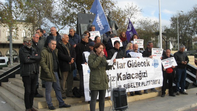 "Asla boyun eğmeyeceğiz. İşimizi ekmeğimizi geri alacağız"