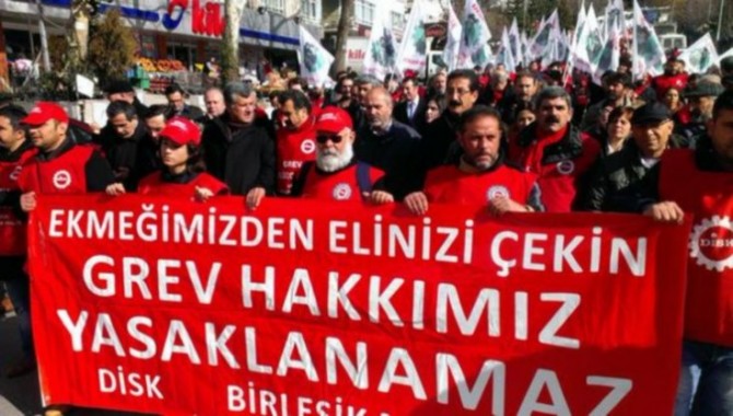 AYM, grev yasaklayan Bakanlar Kurulu'nun tazminat ödemesine hükmetti