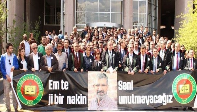 Barolar: Tahir Elçi cinayeti aydınlatılsın