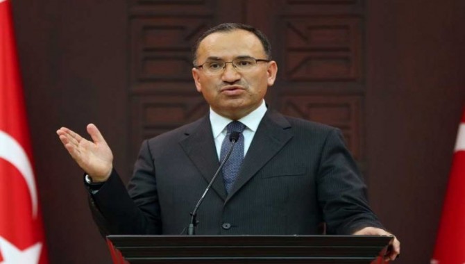 Bekir Bozdağ: 3 gün süreyle ulusal yas ilan edildi