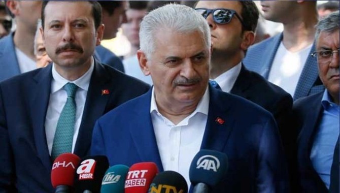 Binali Yıldırım: İmamoğlu bizden daha fazla oy almış gözüküyor