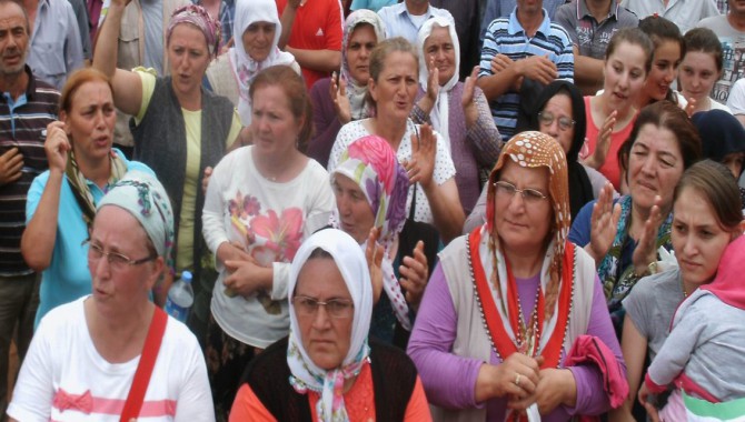 Coşkun Özbucak Ekoloji Birliği'ne yazdı: Siyanüre Direnen Kadınlar