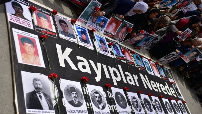 Cumartesi Anneleri gözaltında kaybedilen küçük çocuklar ve İstanbullu Ermeni aydınlar için buluşacak