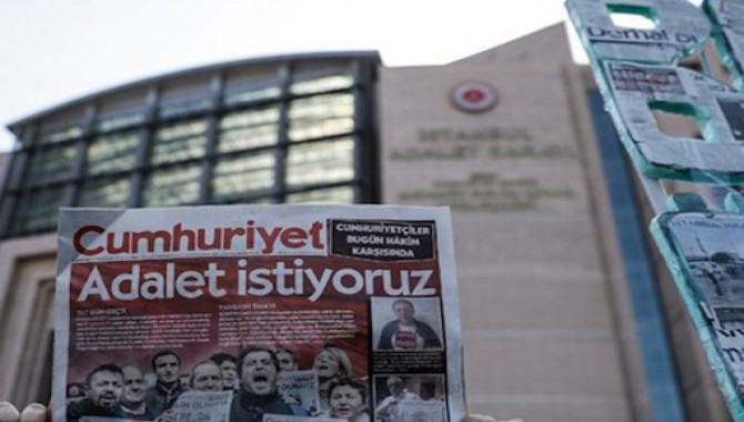 Cumhuriyet davasında ‘İnfazları durdurun’ talebi