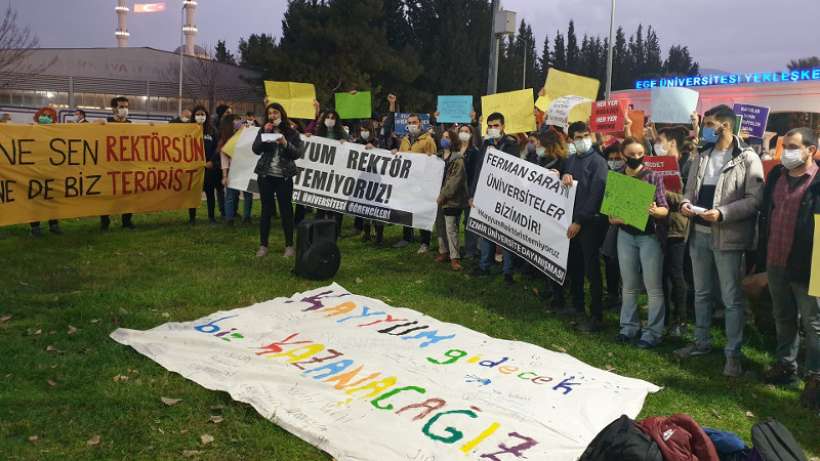 DEÜnde Boğaziçine destek veren 35 öğrenciye uzaklaştırma cezası