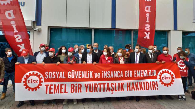DİSK: Emeklilerin yüzde 60ı asgari ücretin altında aylık alıyor