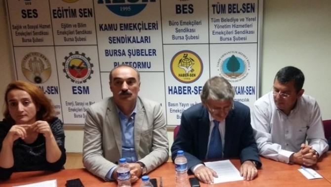 'Eğitim Sen olarak mücadeleden asla geri adım atmayacağız'