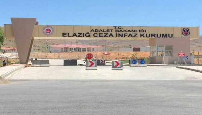Elazığ Cezaevi’nde açlık grevinde olan tutuklular başka cezaevlerine sevk edildi