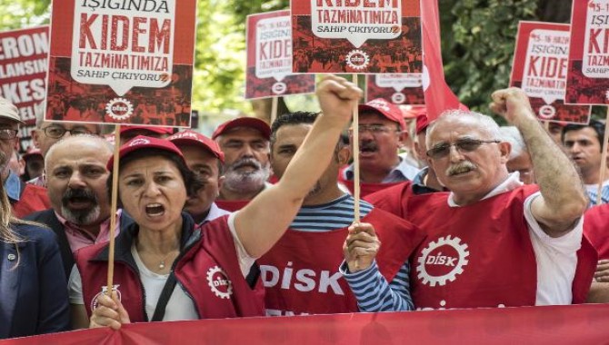 Emek örgütlerinden ekonomik kriz açıklamaları: Borç yüzde 1’in borcudur. Yüzde 99 bunu neden ödesin?