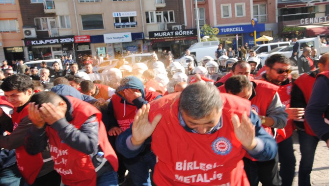 Eskişehir'de Entil, Hapalki ve Tarkon işçilerine polis müdahalesi!