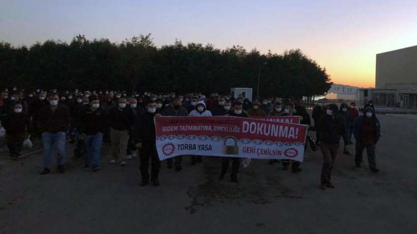 Gebze’de Bosal işçileri kıdem tazminatını gasbeden torba yasaya karşı eylem yaptı
