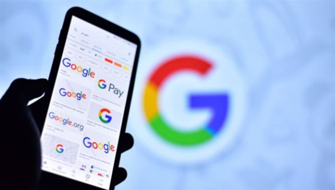 Google uyardı; bu uygulamaları telefonunuzdan silin, kart bilgileriniz çalınabilir!