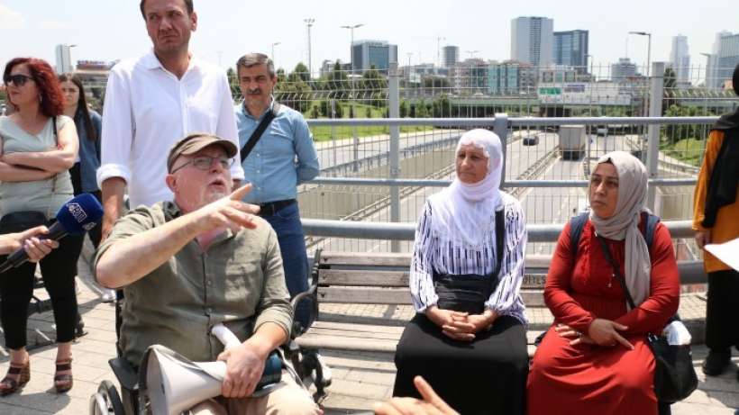 Gözaltına alınan tutuklu yakınları serbest bırakıldı