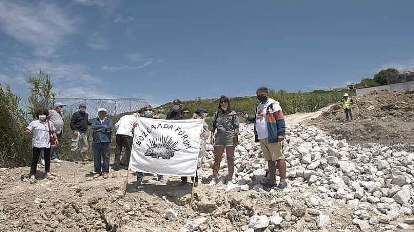 Habbele Koyu’ndaki büyük tahribata karşı ada halkı sesini yükseltiyor