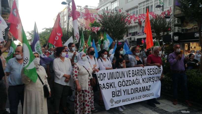 HDP Avcılar İlçe Eşbaşkanı Dumana dönük silahlı saldırı protesto edildi