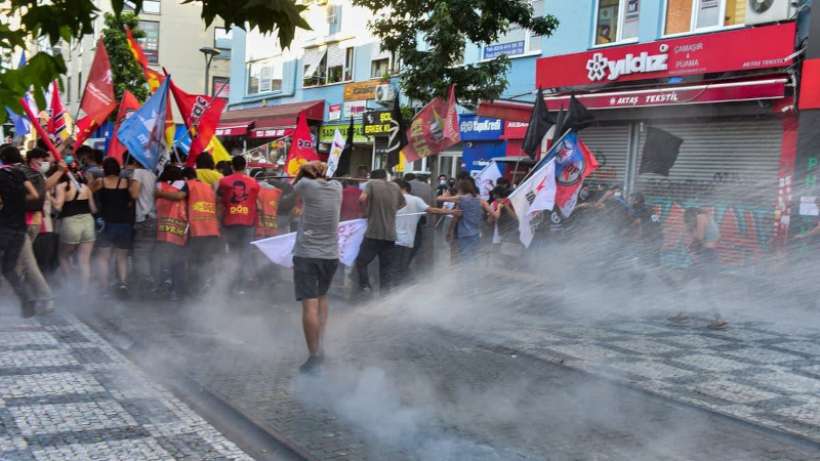 İHD: Suruç anmalarına yapılan saldırıları kınıyoruz