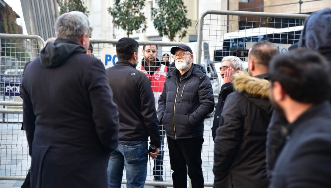 İki TAYAD'lı Galatasaray'da gözaltına alındı