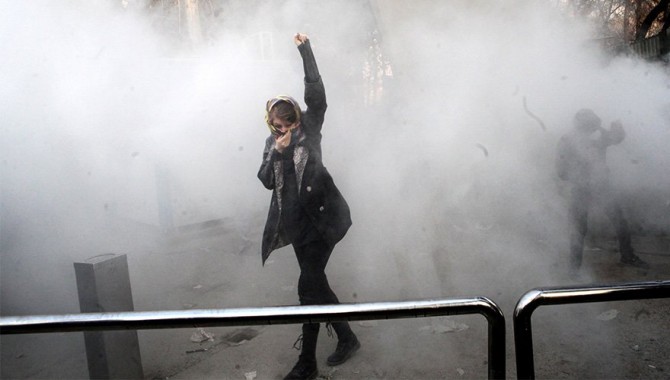"İran'da zalim baskılara son verilmeli ve protestocuların ölümleri soruşturulmalı"