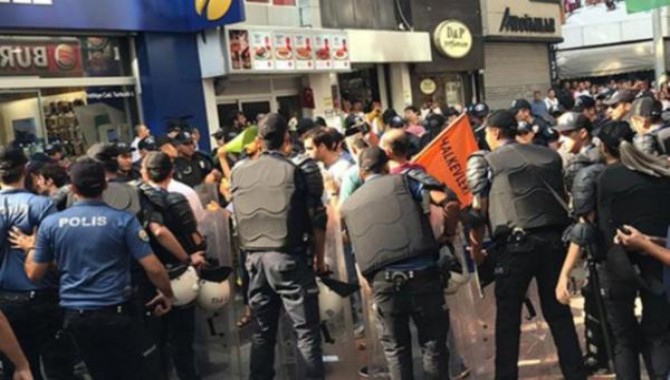İsmail Devrim için yapılan eyleme polis müdahalesi: 15 gözaltı