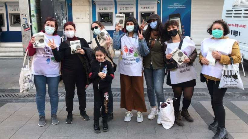 İzmirde kadınlara 8 Mart çağrıları sürüyor