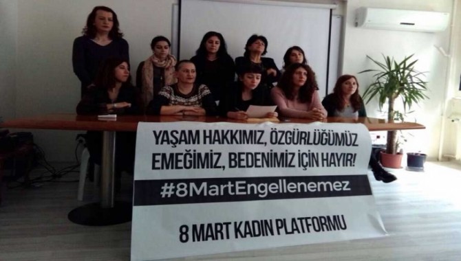 Kadınların tepkisi 8 Mart yasaklarını geri çektirdi