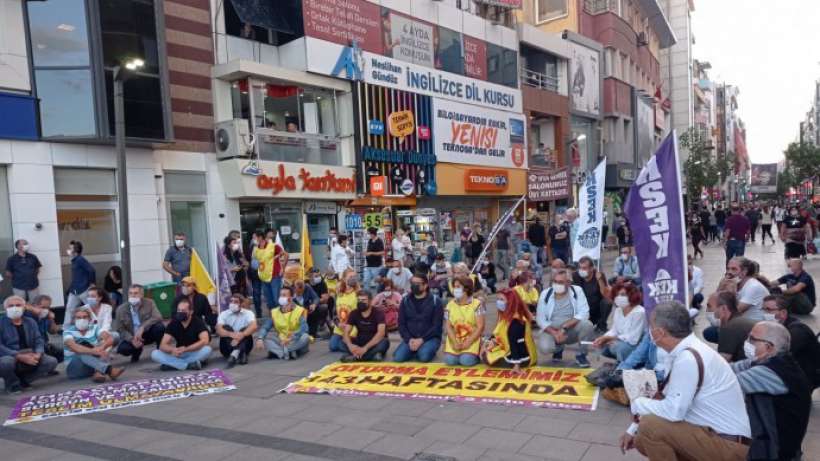 KESK’lilerin eylemi 143üncü haftasında...KHK’larla ihraç edilen emekçilerin derhal görevlerine iade edilsin