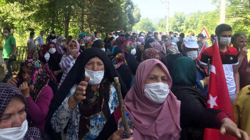 Kirazlıyayla köylüleri: Ölürüz yine de toprağımızı Lübnanlı şirkete vermeyiz