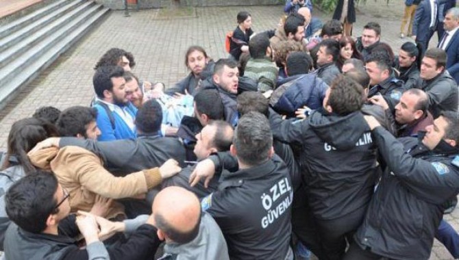 KTÜ’de Ensar Vakfına protesto, 22 öğrenciye gözaltı
