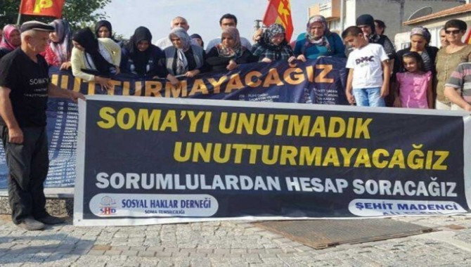 Madenci aileleri: "Bizler tanığıyız. Soma'da yaşanan katliamdır."