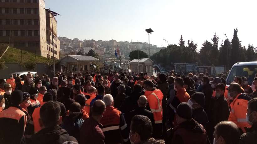 Maltepe Belediyesi işçileri greve çıktı