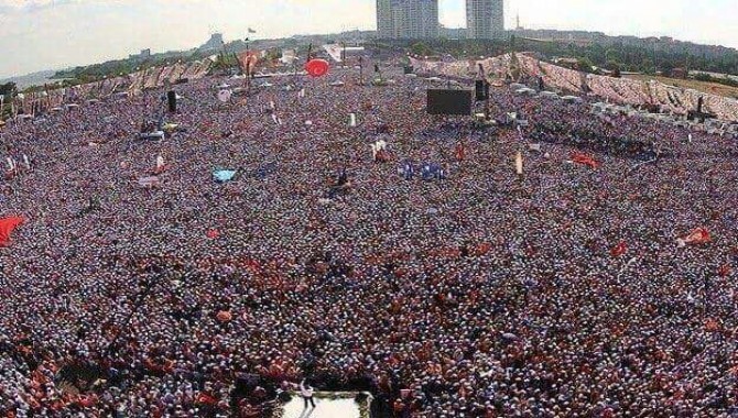 Maltepe'de Adalet Mitingi: 3 milyon kişi adalet istedi