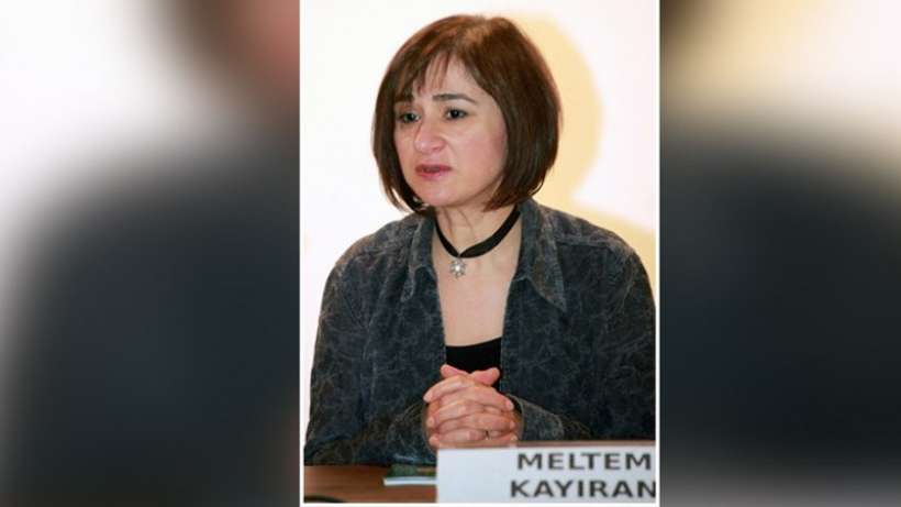 Mülkiye hocası Doç. Dr. Meltem Kayıran'ın fakülteyle ilişiği kesildi