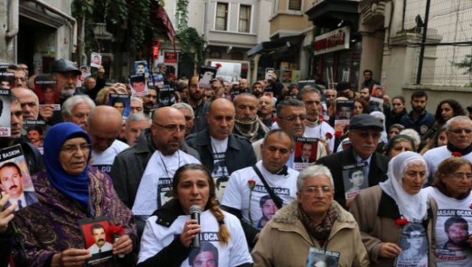 PEN Türkiye Yazarlar Derneği’nin Duygu Asena Ödülü Cumartesi Anneleri’ne