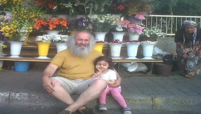 Sezai Sarıoğlu: "Ben plastik çiçek satmam. Ben plastik değil, Çingene'yim!"