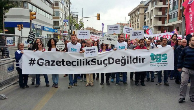 TGS, gazetecilerin tutuklanması karşısında 5 ilde sokağa çıkıyor!