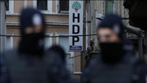 Ağrı’da birçok eve yapılan baskında HDP’liler gözaltına alındı
