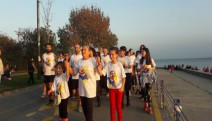 ALİKEV gönüllüleri, İstanbul Maratonu öncesi Caddebostan’da buluştu