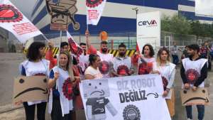 'Amazon depoya sendika girecek'