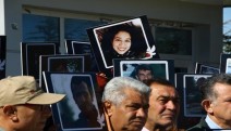 Ankara Katliamı’nda hayatını kaybedenler mezarları başında anıldı