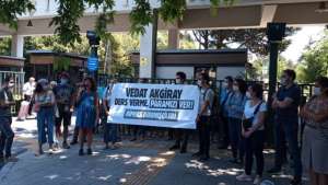 BİMEKS işçileri Özyeğin ve Bahçeşehir Üniversiteleri önünde eylem yaptı