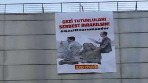 Bursa’da Akademik Odalar Birliğine asılan Gezi davası pankartı savcılık talimatıyla indirildi